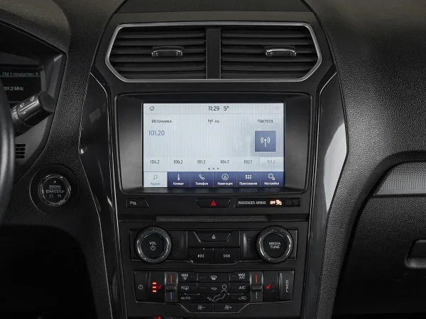 Ford Explorer, V Рестайлинг 2 фото №17