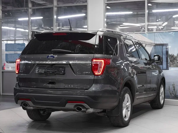 Ford Explorer, V Рестайлинг 2 фото №6