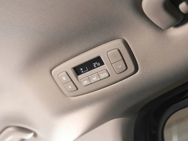 Kia Carnival, IV фото №17