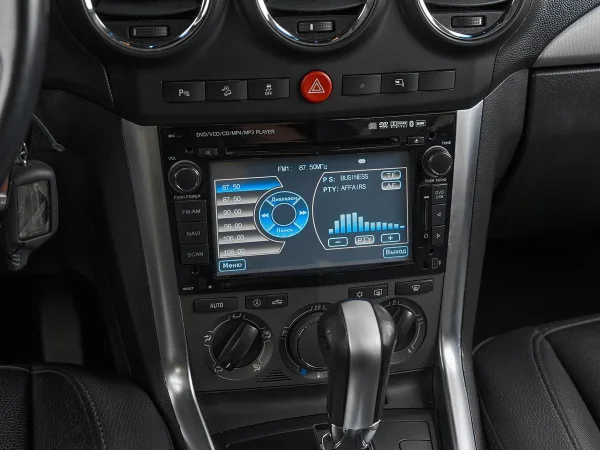 Opel Antara, I Рестайлинг фото №16