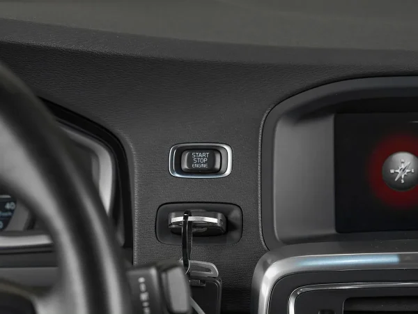 Volvo S60, II Рестайлинг фото №13