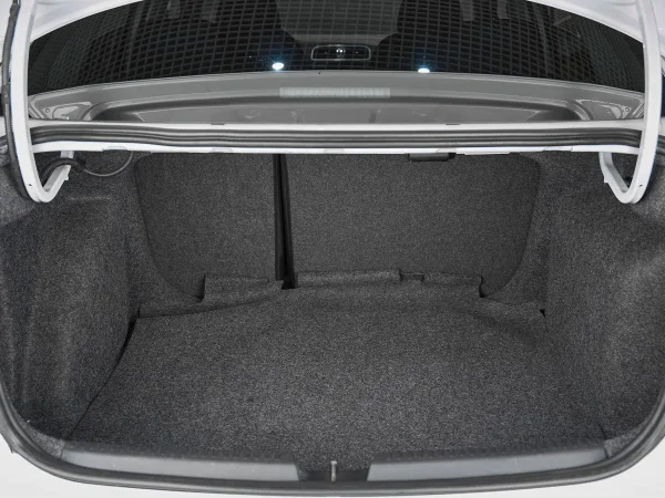 Volkswagen Polo, V Рестайлинг фото №19