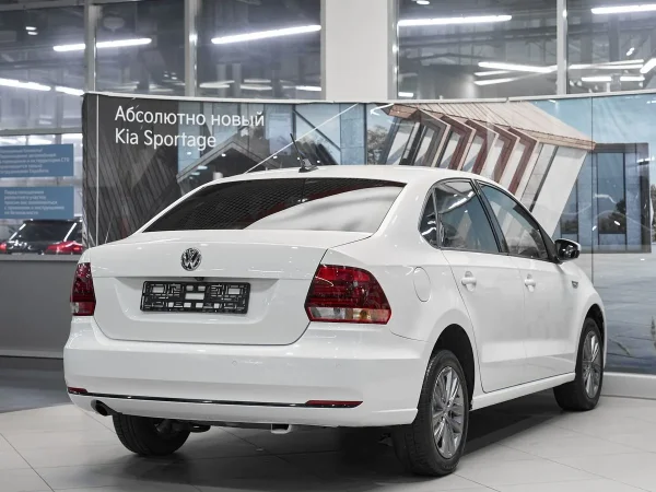 Volkswagen Polo, V Рестайлинг фото №6