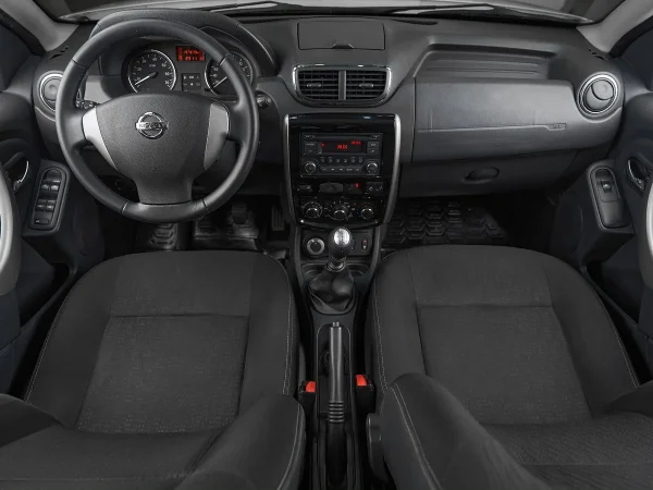 Nissan Terrano, III (D10) фото №8