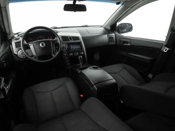 SsangYong Kyron, I Рестайлинг фото №8