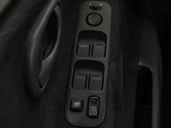 Suzuki Grand Vitara, I Рестайлинг фото №11