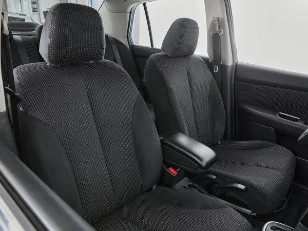 Nissan Tiida, I Рестайлинг фото №11
