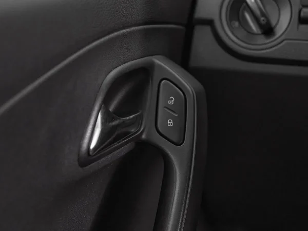Volkswagen Polo, V фото №12