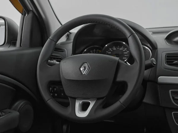 Renault Fluence, I фото №10