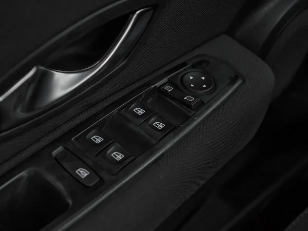 Renault Fluence, I фото №11