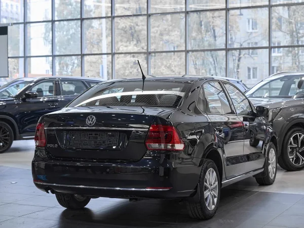 Volkswagen Polo, V Рестайлинг фото №6
