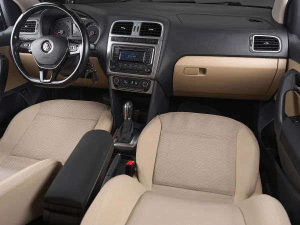 Volkswagen Polo, V Рестайлинг фото №9