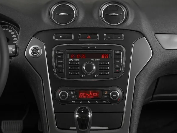 Ford Mondeo, IV Рестайлинг фото №16
