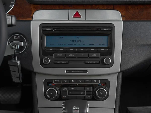 Volkswagen Passat, B6 фото №17