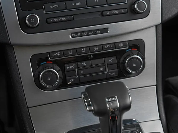 Volkswagen Passat, B6 фото №18