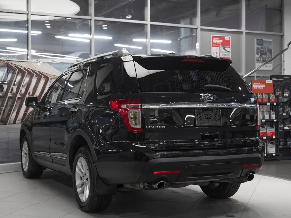 Ford Explorer, V фото №4