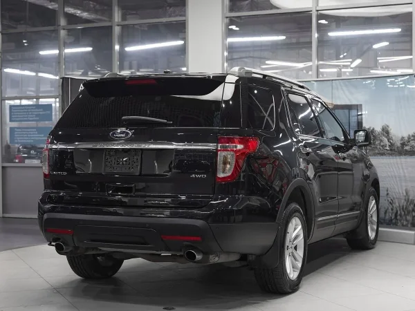 Ford Explorer, V фото №6