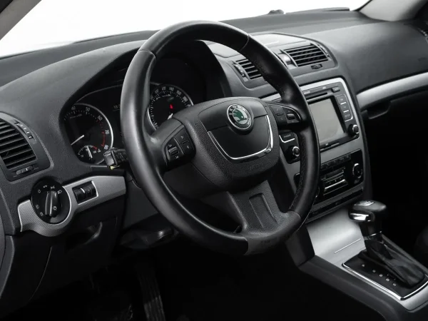 Skoda Octavia, II (A5) Рестайлинг фото №11