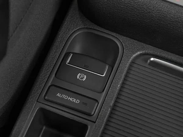 Volkswagen Tiguan, I Рестайлинг фото №18