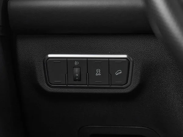Haval M6, II фото №15