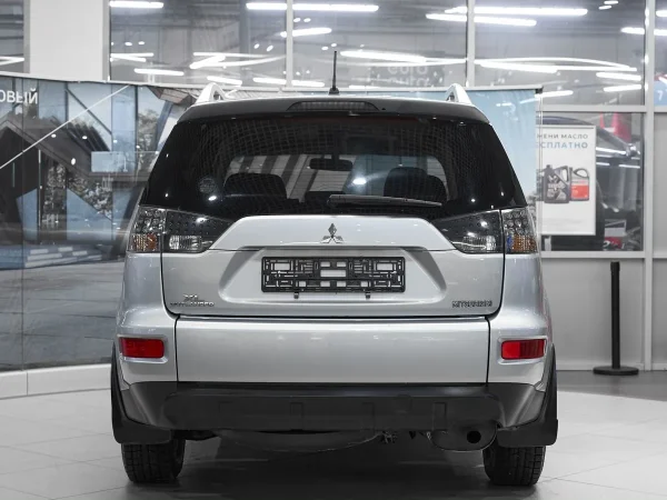 Mitsubishi Outlander, II Рестайлинг фото №5