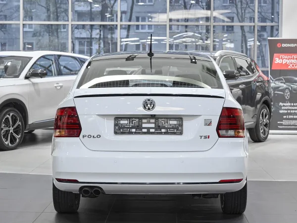 Volkswagen Polo, V Рестайлинг фото №5