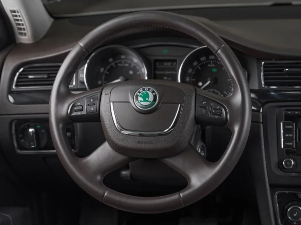 Skoda Superb, II фото №11