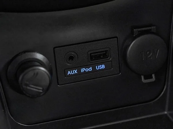 Hyundai Solaris, I фото №14