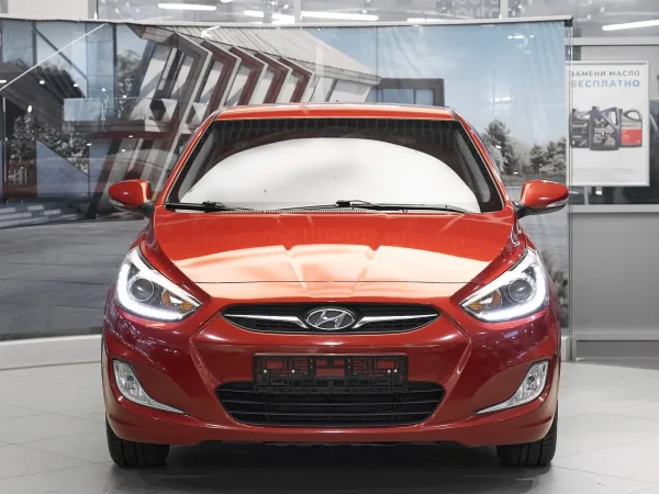 Hyundai Solaris, I фото №2