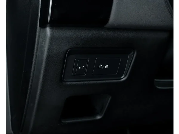Land Rover Discovery, V фото №14