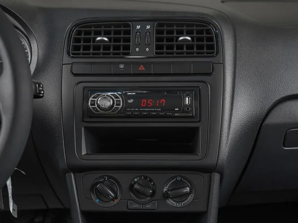 Volkswagen Polo, V Рестайлинг фото №13