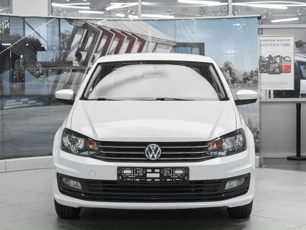 Volkswagen Polo, V Рестайлинг фото №2