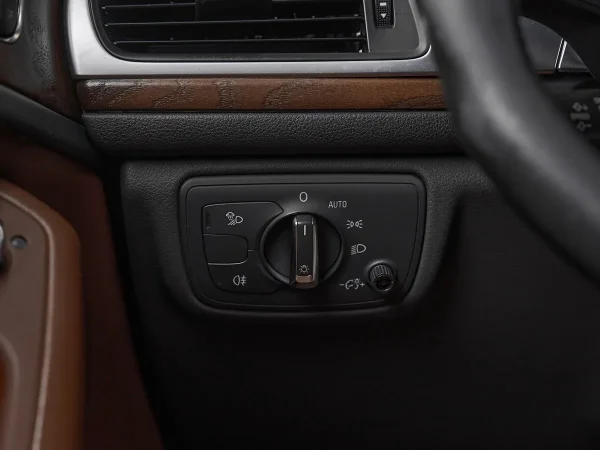 Audi A6, IV (C7) фото №12