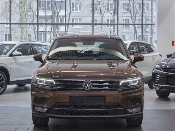 Volkswagen Tiguan, II фото №2