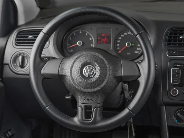 Volkswagen Polo, V фото №10