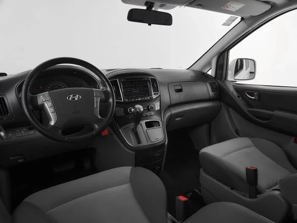 Hyundai H-1, II Рестайлинг фото №7