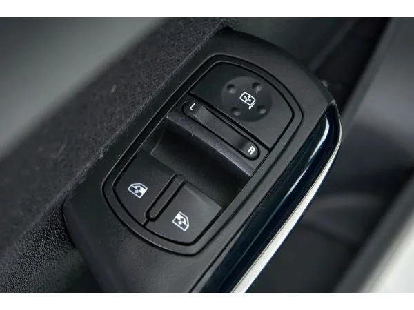 Opel Corsa, D Рестайлинг I фото №13