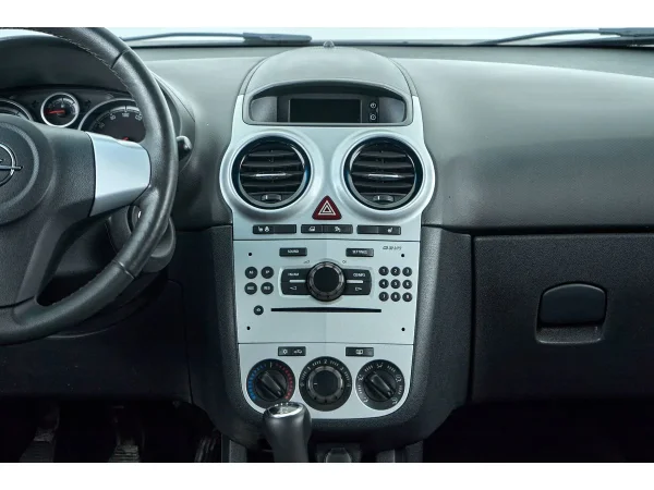 Opel Corsa, D Рестайлинг I фото №9
