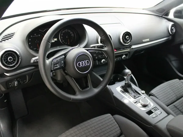 Audi A3, III (8V) Рестайлинг фото №11