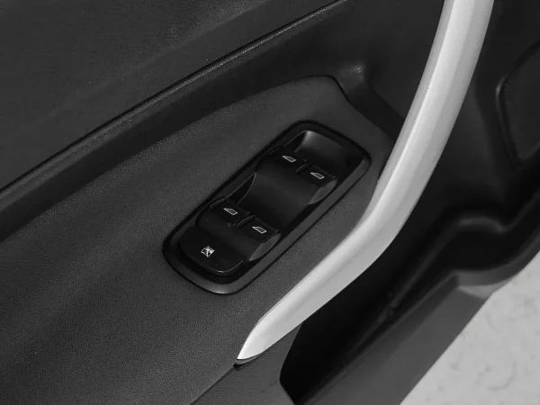 Ford Fiesta, Mk6 фото №12