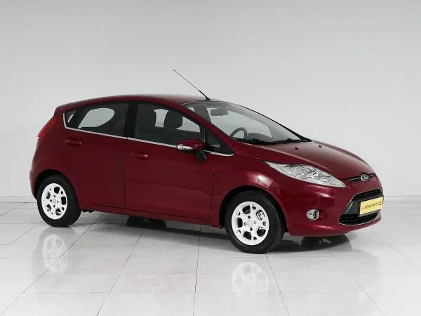 Ford Fiesta, Mk6 фото №3