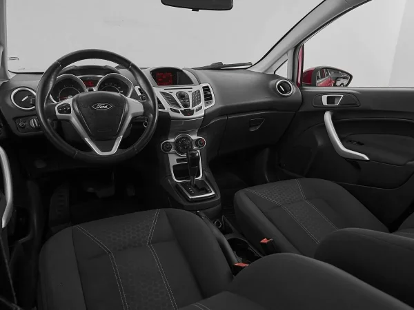 Ford Fiesta, Mk6 фото №7