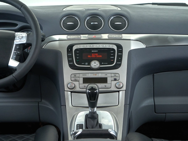 Ford S-MAX, I фото №9