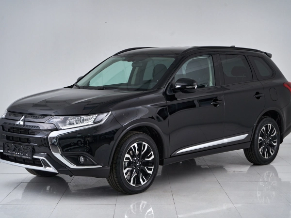 Mitsubishi Outlander, III Рестайлинг 3 фото №1