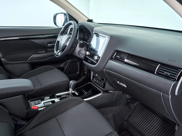 Mitsubishi Outlander, III Рестайлинг 3 фото №13