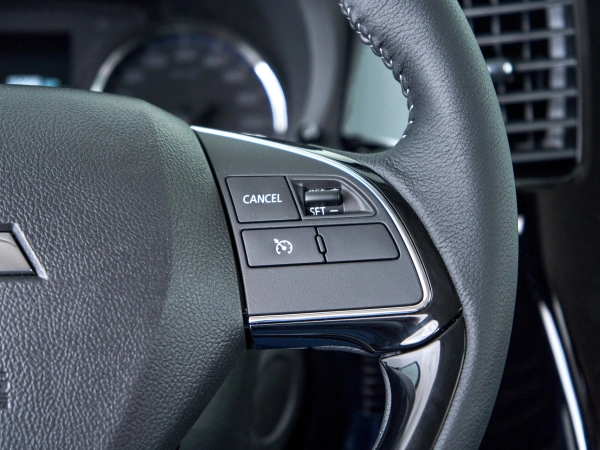 Mitsubishi Outlander, III Рестайлинг 3 фото №19