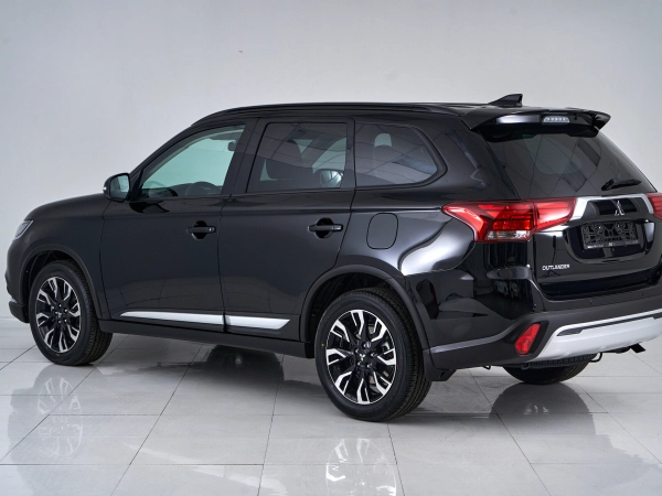Mitsubishi Outlander, III Рестайлинг 3 фото №4