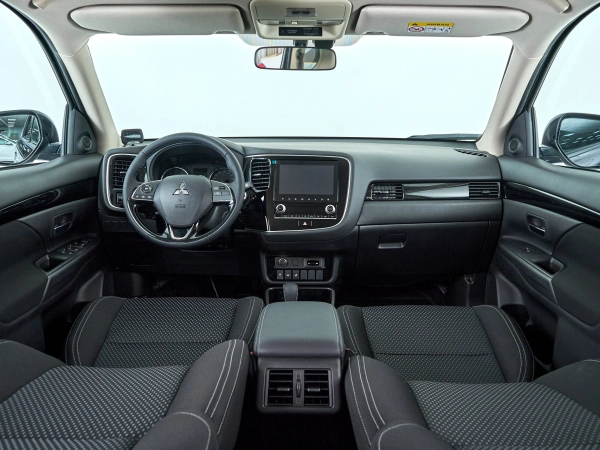 Mitsubishi Outlander, III Рестайлинг 3 фото №9