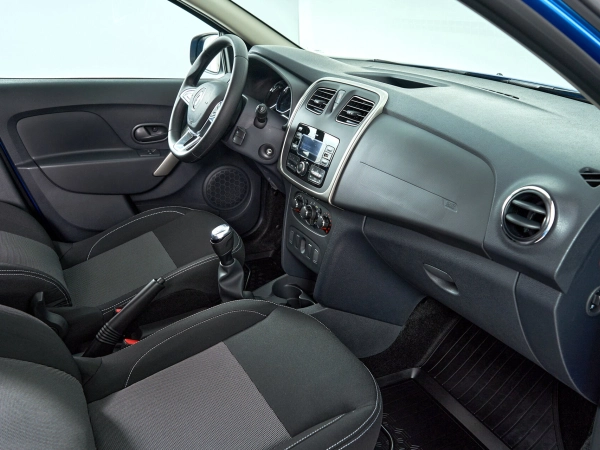 Renault Sandero, II Рестайлинг фото №12