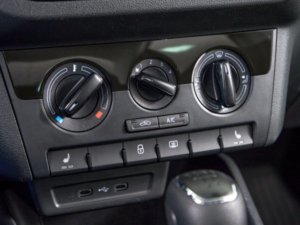 Skoda Rapid, II фото №13